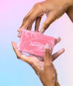 Pink Mood Body -Eterna Skin Shop SAVON SURGRAS FLOWER POWER 3 900x b831eb58 8ee4 4bfd 9d45 1eb92876e883